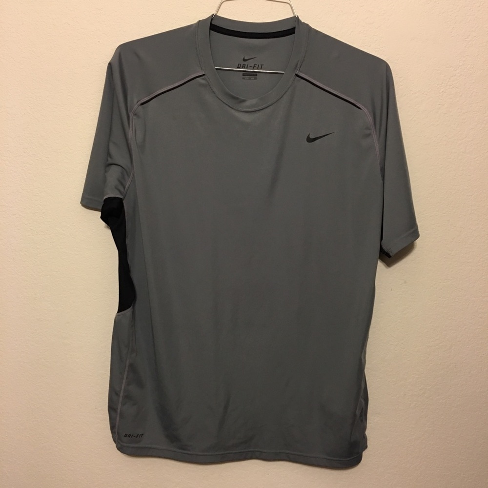 Nike shirt size XXL Dri-Fit 100% polyester
